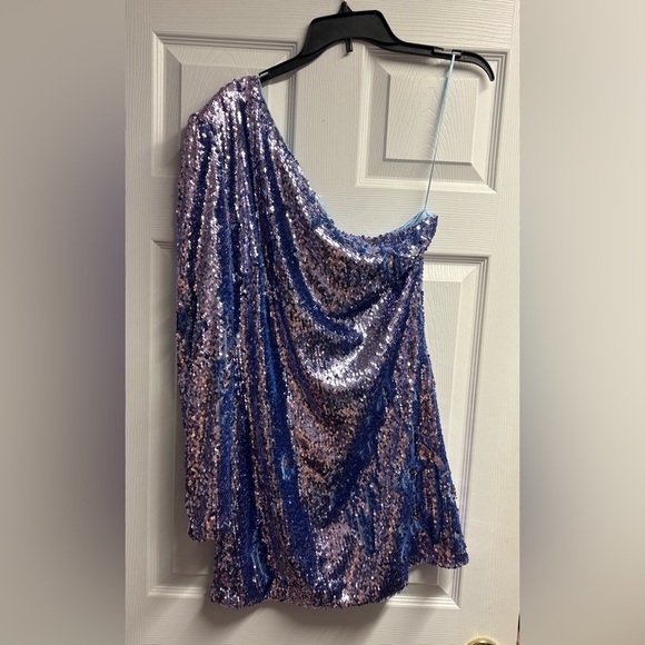 Bardot Nordstrom Blue One Shoulder Sequin Mini Dress Size Large - Picture 2 of 5